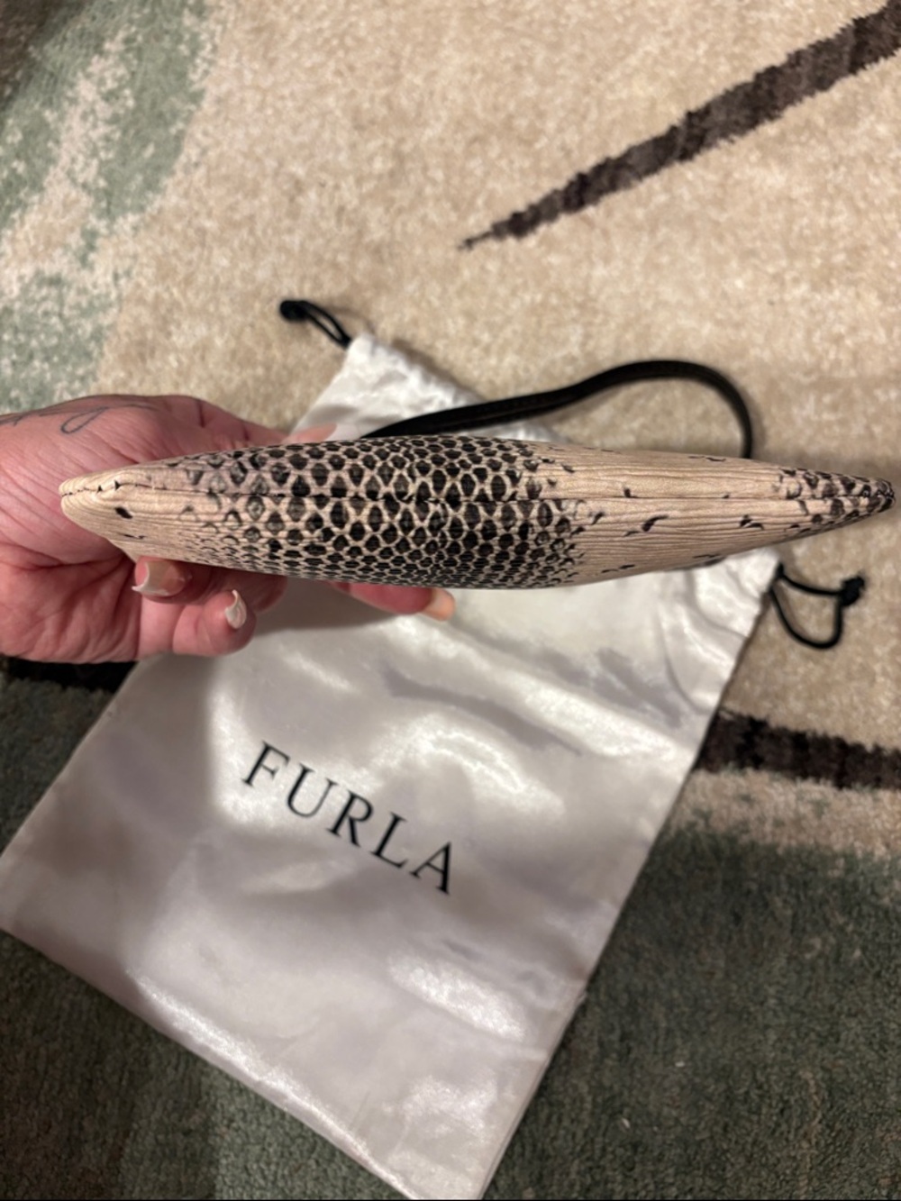 Furla Wristlet ❤️ - Picture 5 of 7